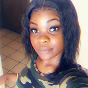 Meet your Posher, Toni-ann